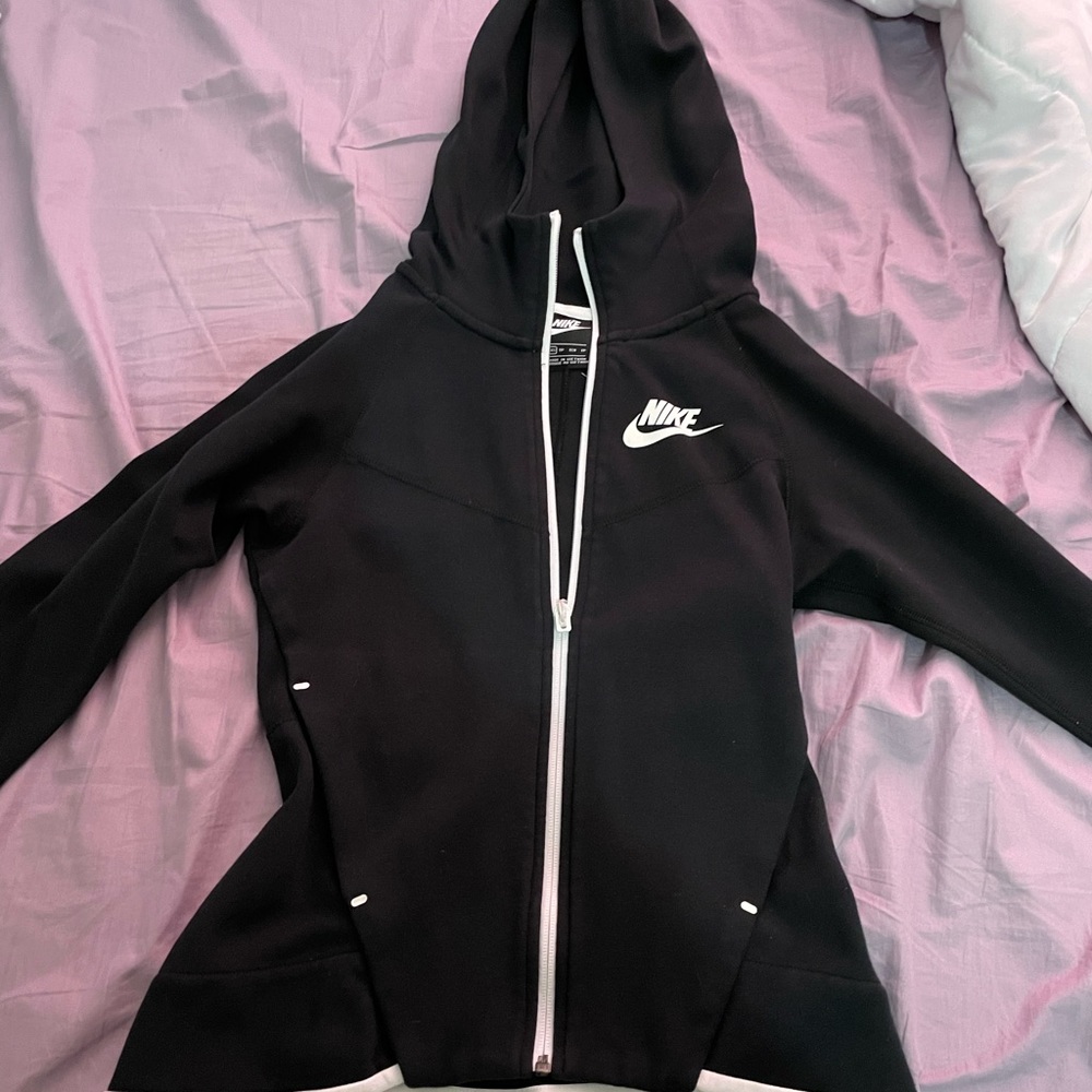 NIKE SPORTSWEAR TECH FLEECE WINDRUNNER